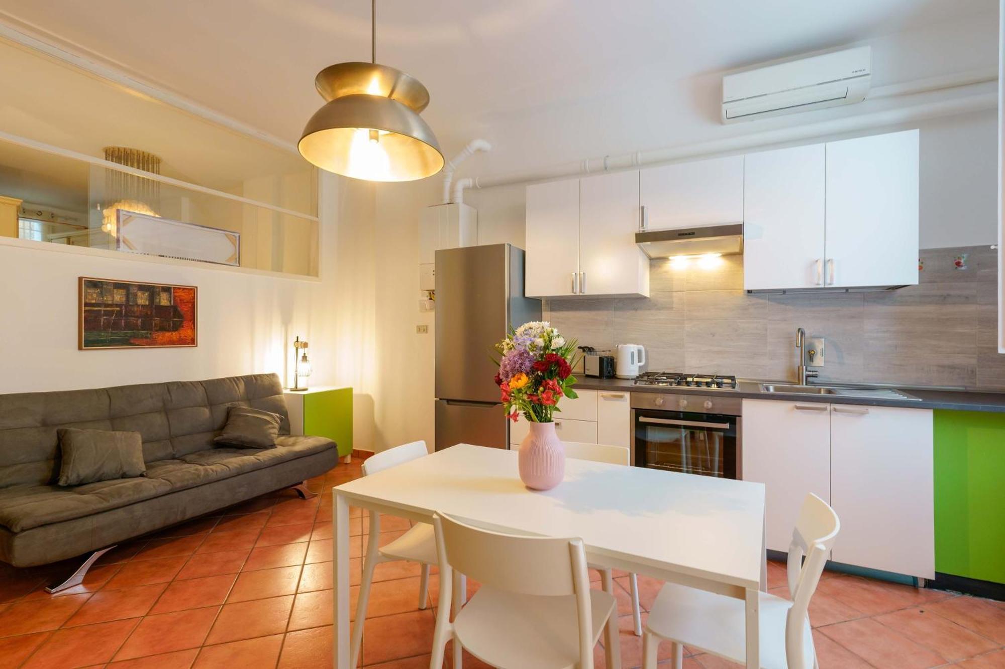 Zamboni 58 Apartment - Zona Movida Болонья Экстерьер фото